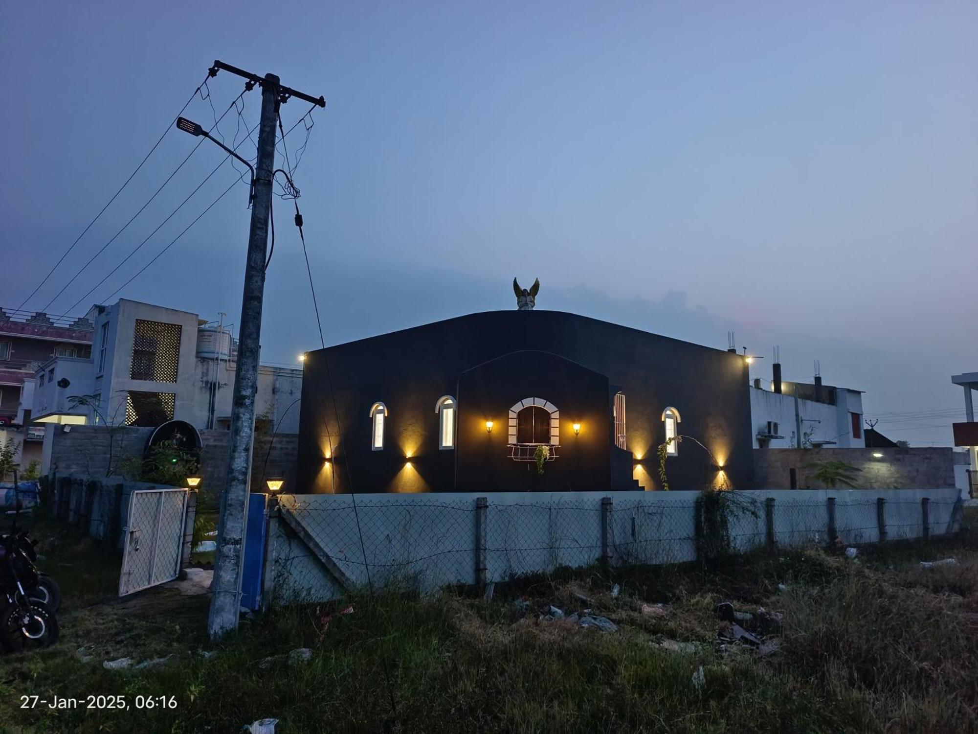 Caveman Guest House Pondicherry Esterno foto
